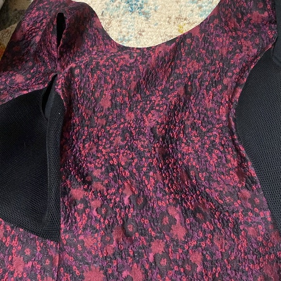 DKNY JACQUARD FIT & FLARE DRESS with SIDE PANELS Red & Black Sz … - Picture 15 of 15